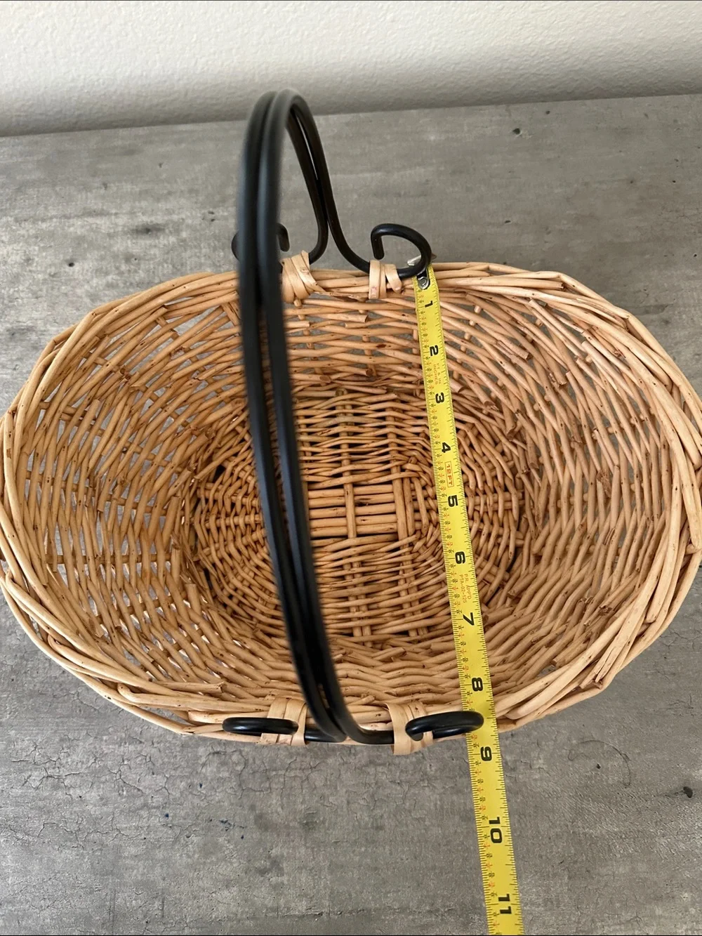 Wicker Basket with Black Metal Handle - Natural